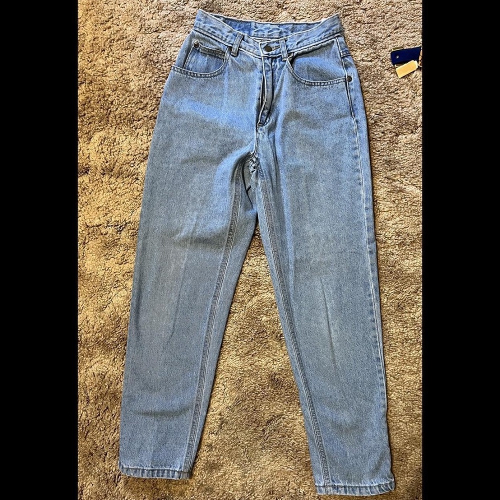 Vintage 90s Liz Claiborne Light Blue Denim Mom Jeans